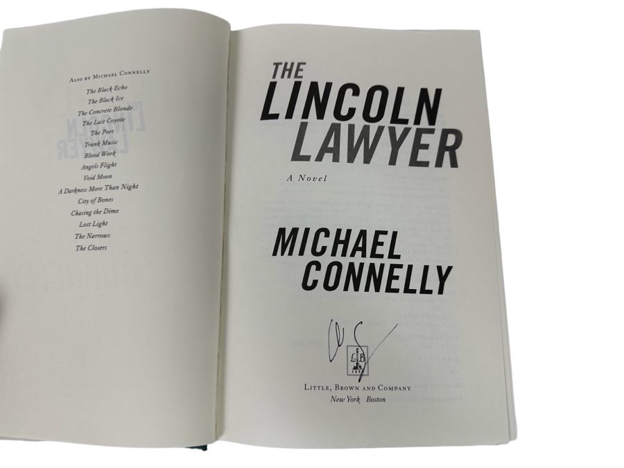 Signed First Edition Hardcover Book The Lincoln Lawyer Signed By Michael Connelly 2005 [Photo 2]