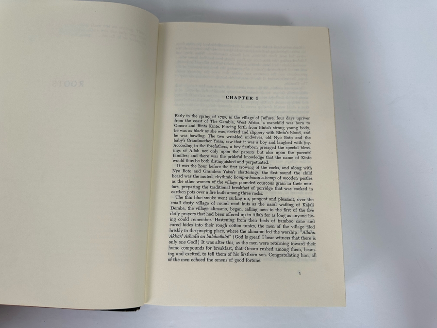 First Edition Hardcover Book Roots By Alex Haley 1976 [Photo 10]