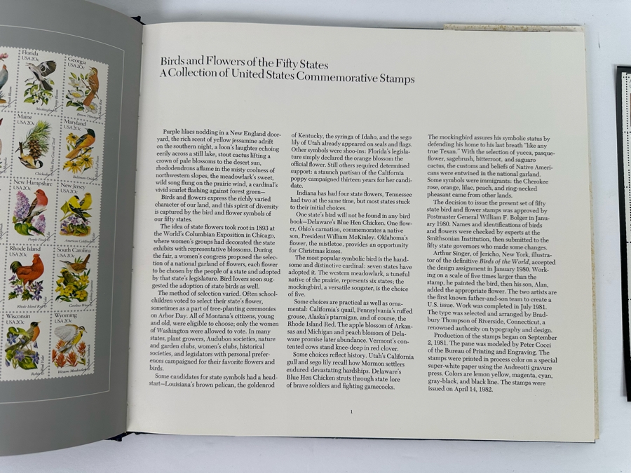 1982 U.S. Postal Service Birds And Flowers Of The Fifty States Hardcover Book With Mint Stamps [Photo 4]