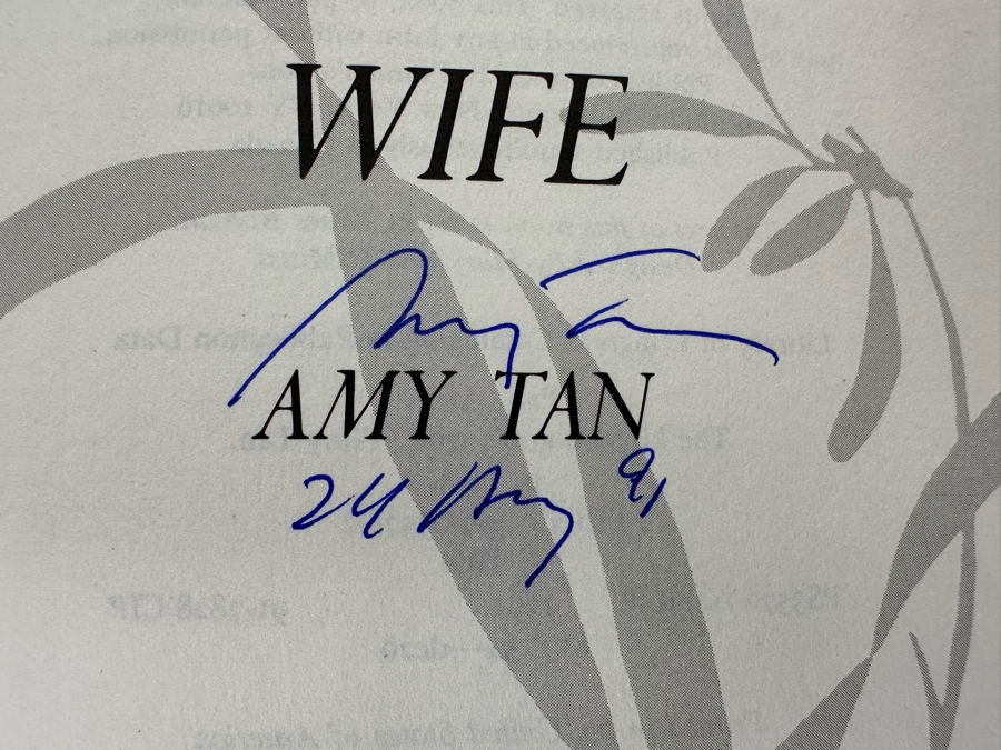 Signed First Edition Hardcover Book The Kitchen God's Wife Signed By Amy Tan 1991 [Photo 8]