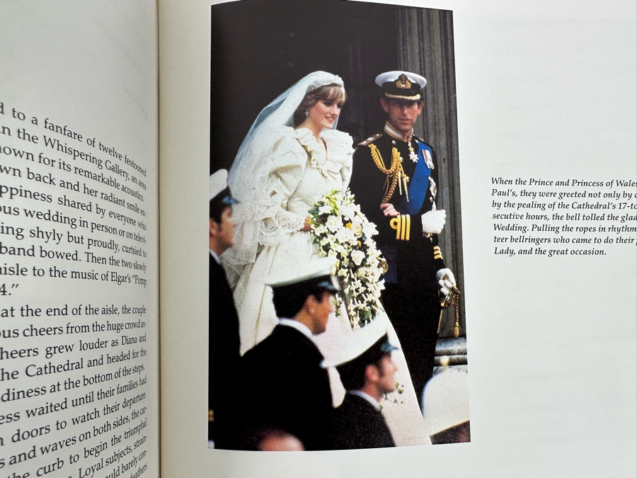 First Edition Hardcover Book With Slipcase By The Easton Press The Royal Wedding Photograph Album 1981 [Photo 11]