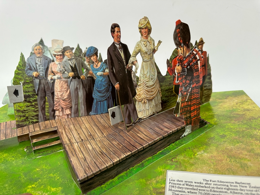 First English Edition Pop-Up Book 1984 The Royal Family Pop-Up Book By Patrick Montague-Smith [Photo 7]