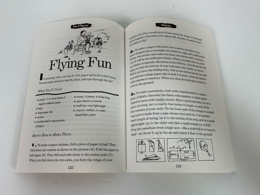 Signed First Printing Paperback Book Family Fun Activity Book Signed By TV's Captain Kangaroo Bob Keeshan 1994 [Photo 9]