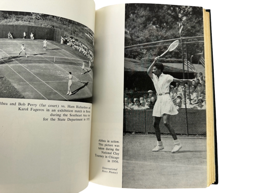 Signed First Edition Hardcover Book I Always Wanted To Be Somebody Signed By Althea Gibson (1927-2003) - American Tennis Player & Pro Golfer - First African American To Win A Tennis Grand Slam Title [Photo 3]