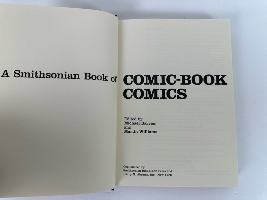 First Edition Hardcover Book A Smithsonian Book Of Comic-Book Comics 1981 [Photo 4]