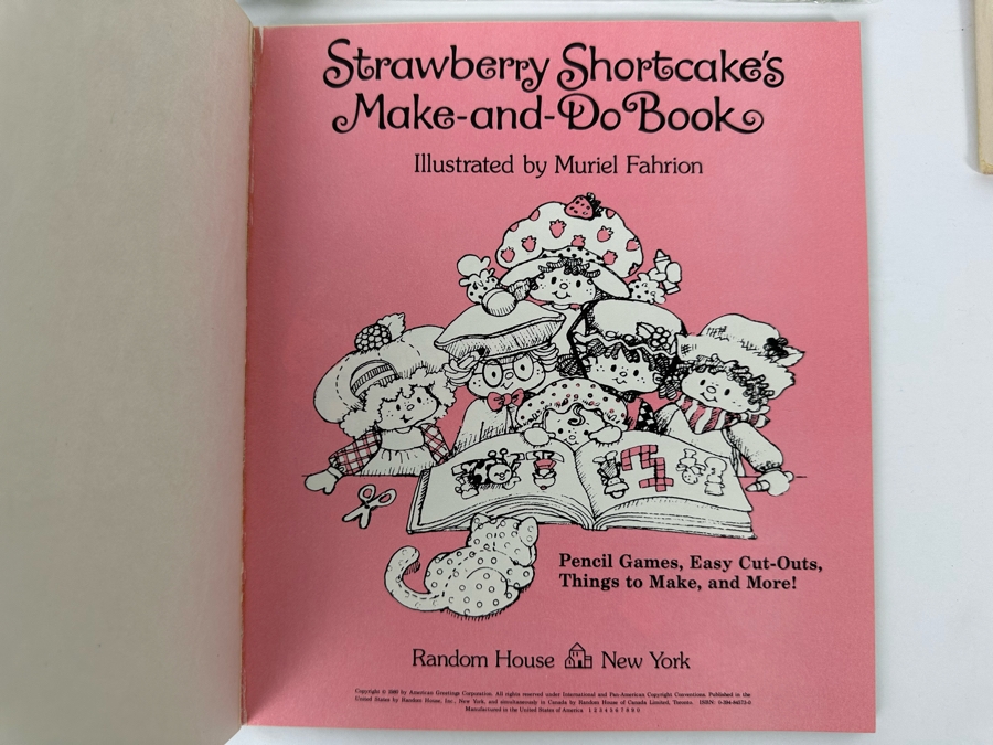 Three First Edition Strawberry Shortcake Books And Sealed Baby's First Cloth Book Meet Strawberry Shortcake And Her Friends - All From 1980 [Photo 11]