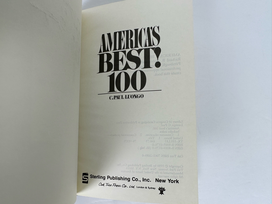 Signed First Edition Hardcover Book America's Best! 100 - An Opinionated Guide To America's Most Charismatic Goods And Services Signed By Eleanor Jacobs Vue D' Optique (Some Of Her Work Is In This Sale) 1980 [Photo 8]