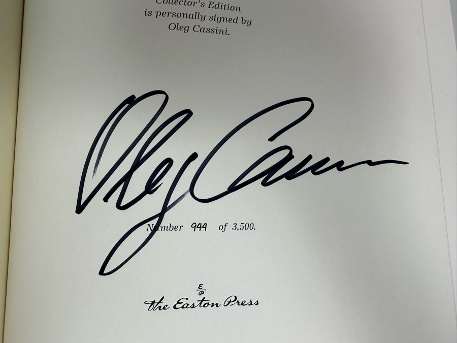 Signed Limited First Edition Leather-Bound Easton Press Hardcover Book A Thousand Days Of Magic Dressing Jacqueline Kennedy For The White House Signed By Oleg Cassini Numbered 944 Of 3,500 [Photo 10]