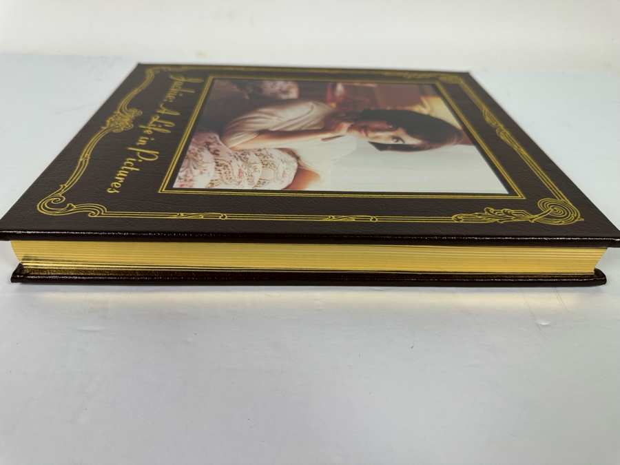 First Edition Leather-Bound Hardcover Easton Press Book Jackie Kennedy: A Life In Pictures By Yann-Brice Dherbier & Pierre-Henri Verlhac 2004 [Photo 22]
