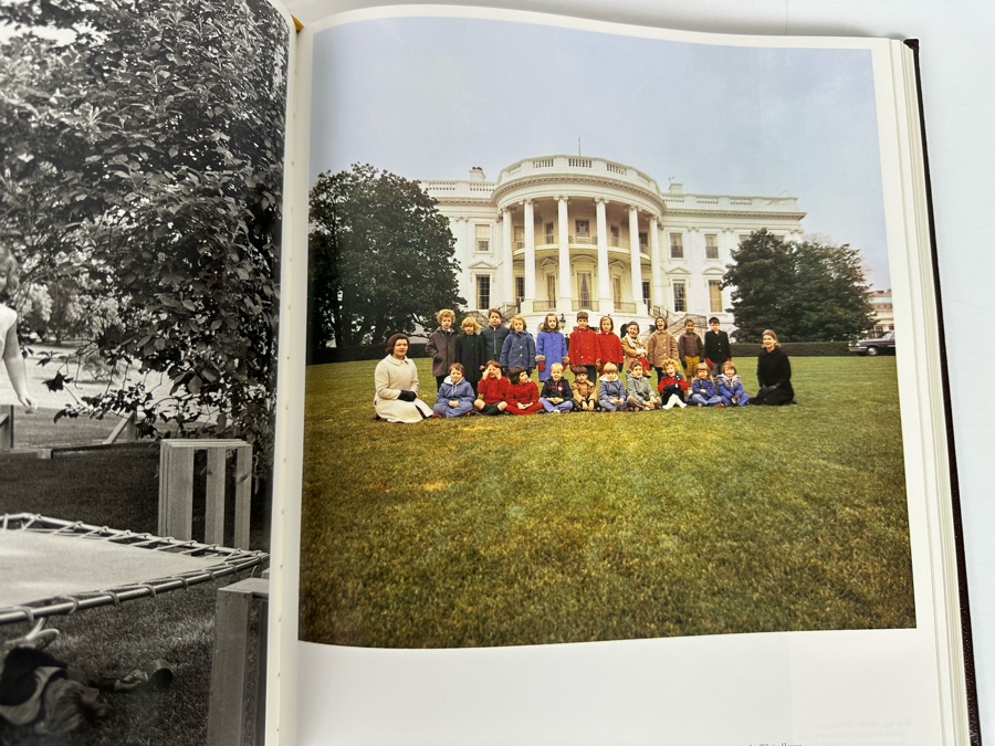 First Edition Leather-Bound Hardcover Easton Press Book Jackie Kennedy: A Life In Pictures By Yann-Brice Dherbier & Pierre-Henri Verlhac 2004 [Photo 19]