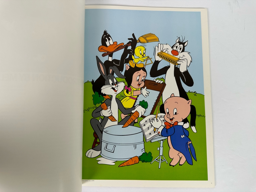 The Looney Tunes Poster Book 1979 [Photo 4]