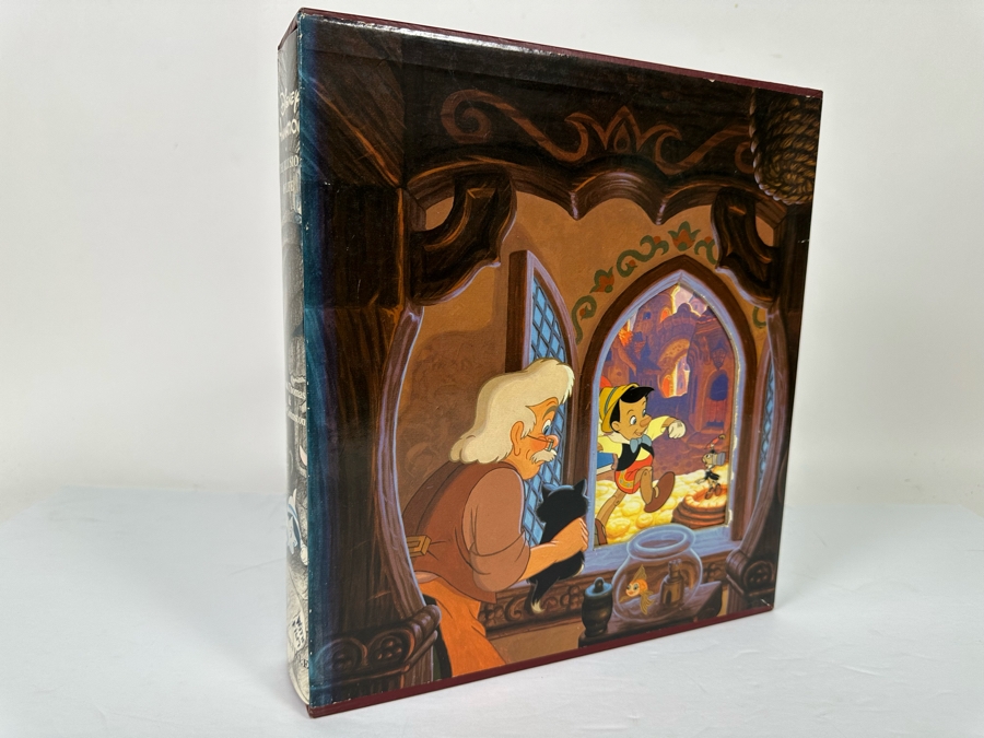 Signed Special First Edition Hardcover Book With Slipcover Disney Animation: The Illusion Of Life Signed By Frank Thomas And Ollie Johnston And Contains Original Film Footage From A Classic Disney Feature 1981 [Photo 4]