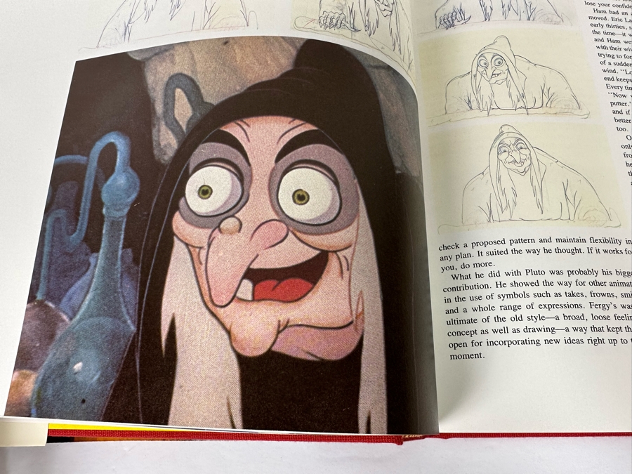 Signed Special First Edition Hardcover Book With Slipcover Disney Animation: The Illusion Of Life Signed By Frank Thomas And Ollie Johnston And Contains Original Film Footage From A Classic Disney Feature 1981 [Photo 39]