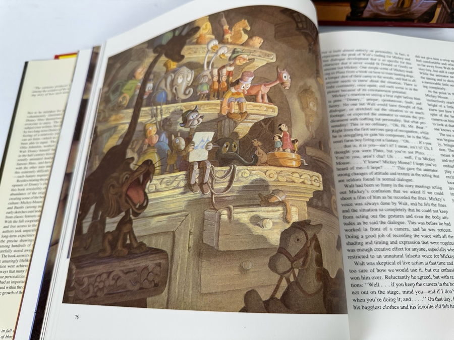 Signed Special First Edition Hardcover Book With Slipcover Disney Animation: The Illusion Of Life Signed By Frank Thomas And Ollie Johnston And Contains Original Film Footage From A Classic Disney Feature 1981 [Photo 40]