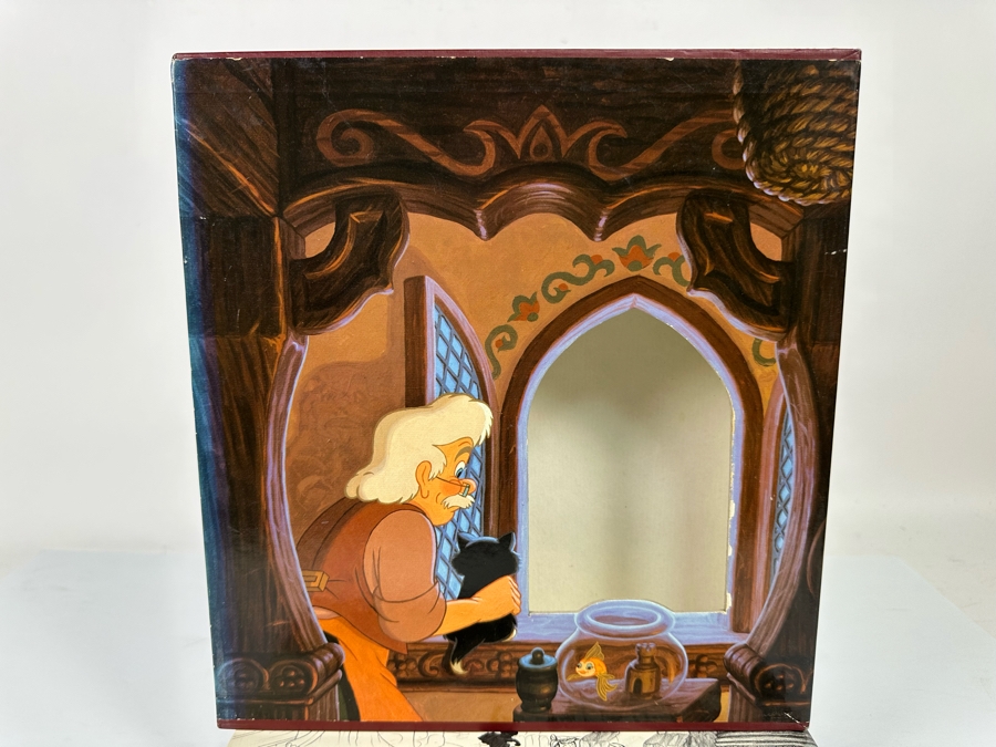 Signed Special First Edition Hardcover Book With Slipcover Disney Animation: The Illusion Of Life Signed By Frank Thomas And Ollie Johnston And Contains Original Film Footage From A Classic Disney Feature 1981 [Photo 43]