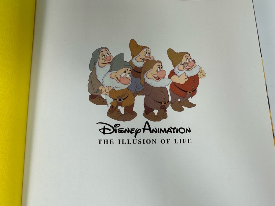 Signed Special First Edition Hardcover Book With Slipcover Disney Animation: The Illusion Of Life Signed By Frank Thomas And Ollie Johnston And Contains Original Film Footage From A Classic Disney Feature 1981 [Photo 27]