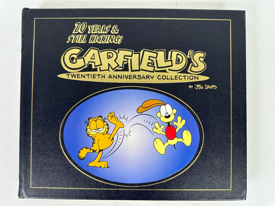 Signed Limited First Edition Hardcover Easton Press Book Garfields Twentieth Anniversary Collection Signed By Jim Davis Numbered 931 Of 5,000 [Photo 5]