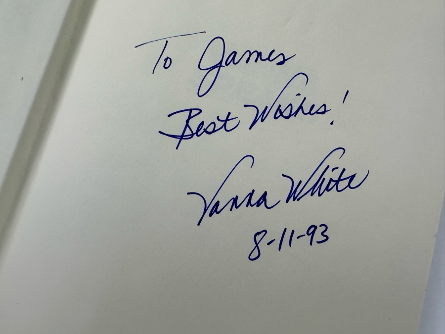 Signed First Edition Hardcover Book Vanna Speaks Signed By Vanna White [Photo 6]
