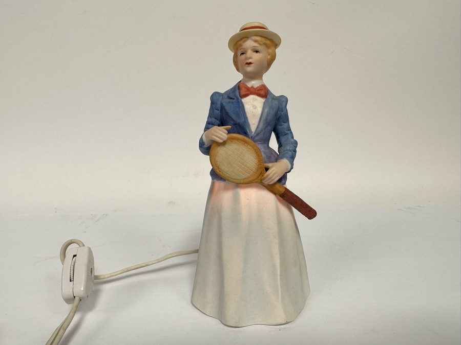 Vintage I W Rice & Co Porcelain Female Tennis Player Nite Light Made In Japan 6.5H [Photo 3]