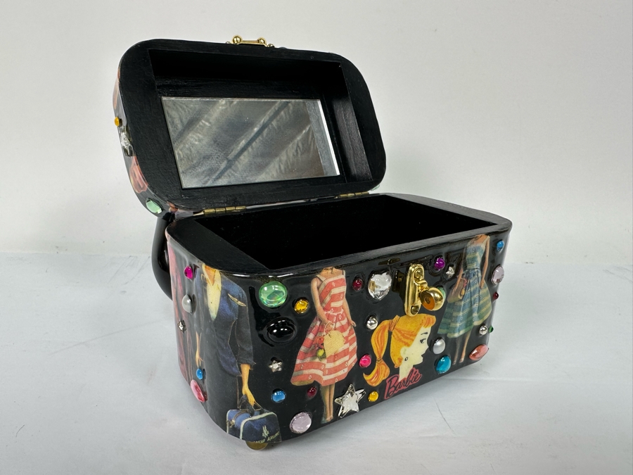 Handmade Vintage Barbie Handbag 6W X 4D X 4.5H [Photo 11]