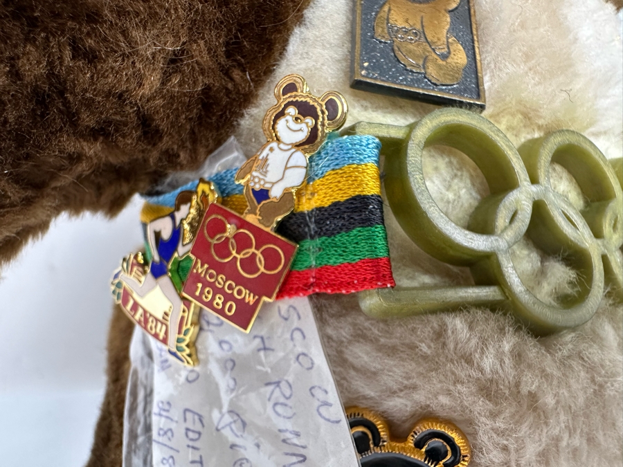 Vintage 1979 R. Dakin Misha Bear Official Mascot Of The 1980 Moscow Olympic Games With Original Tag 12H Along With Vintage Moscow Olympic Games Pins (One Limited Edition Pin) - See Photos [Photo 11]