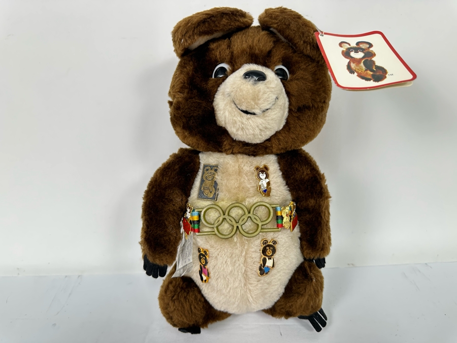 Vintage 1979 R. Dakin Misha Bear Official Mascot Of The 1980 Moscow Olympic Games With Original Tag 12H Along With Vintage Moscow Olympic Games Pins (One Limited Edition Pin) - See Photos [Photo 3]