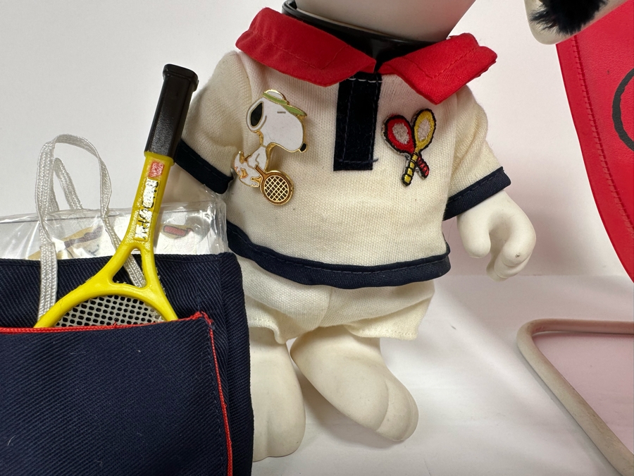 Peanuts By Charles M. Schulz Collectibles Including Snoopy And Lucy Characters [Photo 9]