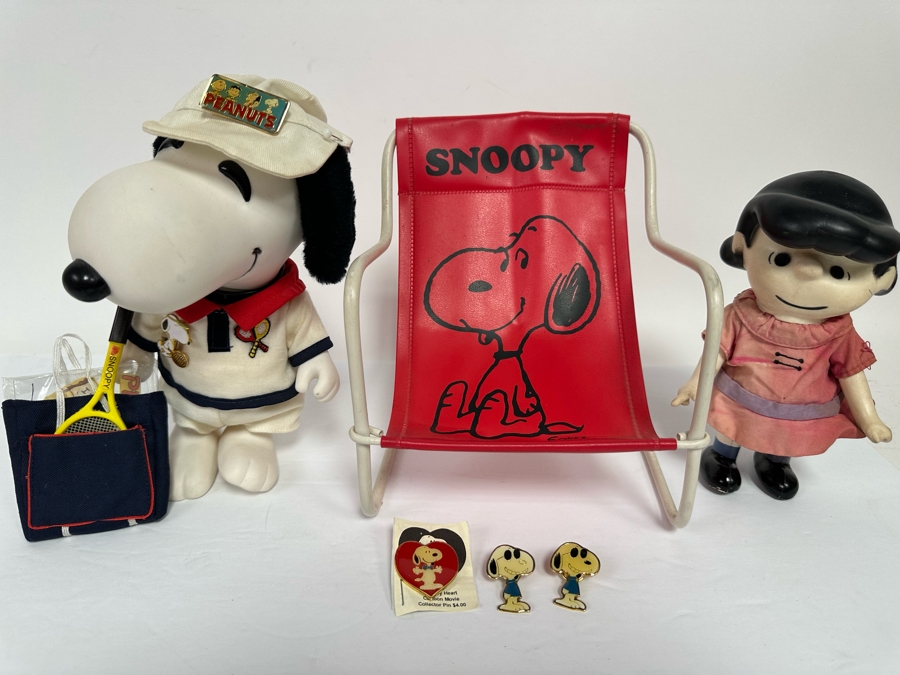 Peanuts By Charles M. Schulz Collectibles Including Snoopy And Lucy Characters [Photo 5]
