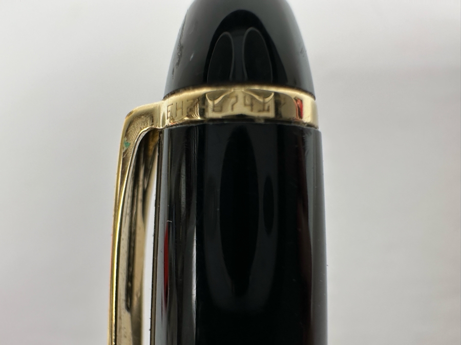 Montblanc Meisterstuck Ballpoint Pen [Photo 13]