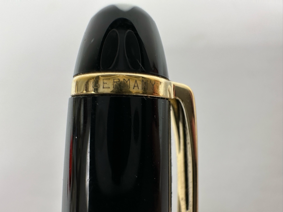 Montblanc Meisterstuck Ballpoint Pen [Photo 16]