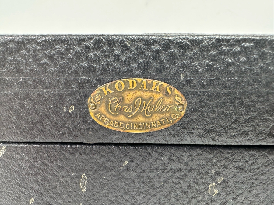 Vintage Eastman Kodak Brownie Box Camera 6.25W X 3.5D X 5H [Photo 8]