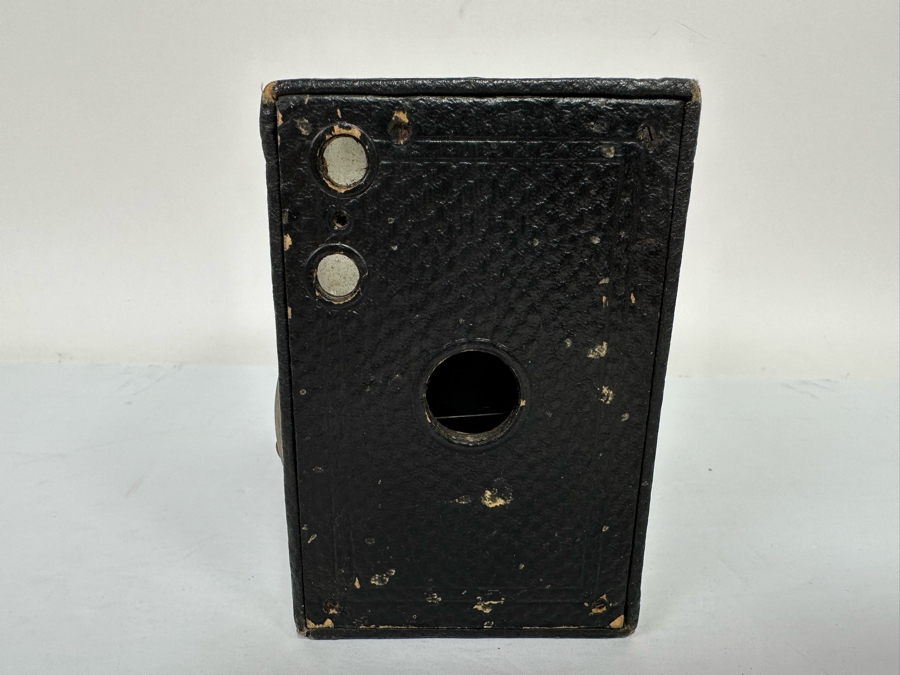 Vintage Eastman Kodak Brownie Box Camera 6.25W X 3.5D X 5H [Photo 6]
