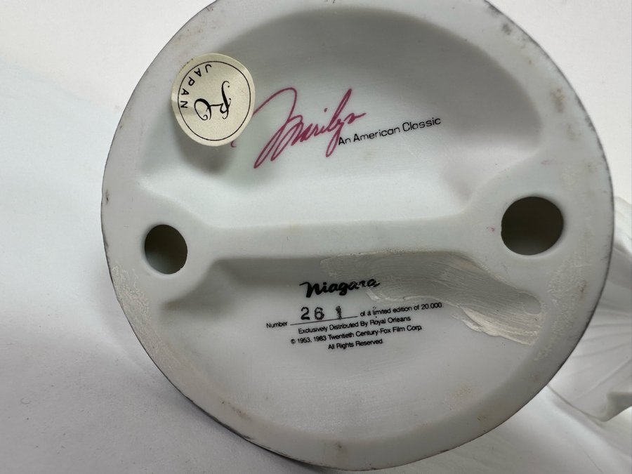 Pair Of Limited Edition Porcelain Marilyn Monroe Figurines By Royal Orleans 9H [Photo 7]