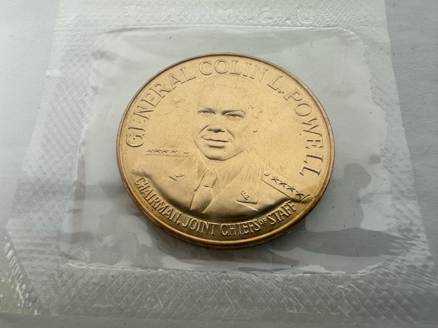 Desert Shield / Desert Storm Colored Glass Plates 3.5R And General Colin L. Powell Chairman, Joint Chiefs Of Staff Sealed Bronze Medal And General H. Norman Schwarzkopf Desert Shield Desert Storm Sealed Bronze Medal [Photo 4]