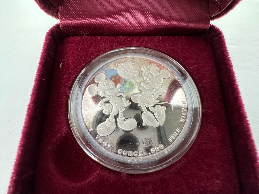 Walt Disney's Mickey Mouse And Minnie Mouse .999 Fine Silver 1 Troy Oz Proof Silver Coin With Box Rarities Mint Issued 5/16/88 4th In Series Of 7 Numbered 1,597 Of 15,000 [Photo 5]