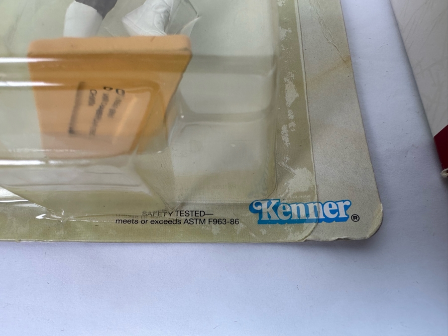 Pair Of 1989 Staring Lineup Kenner Legends Collection Action Figures With Trading Cards Of Wilt Chamberlain And Nolan Ryan And Shaquille O'Neal Hoop Stars Christmas Ornament First In The Hoop Stars Series 1995 All New In Packaging [Photo 14]