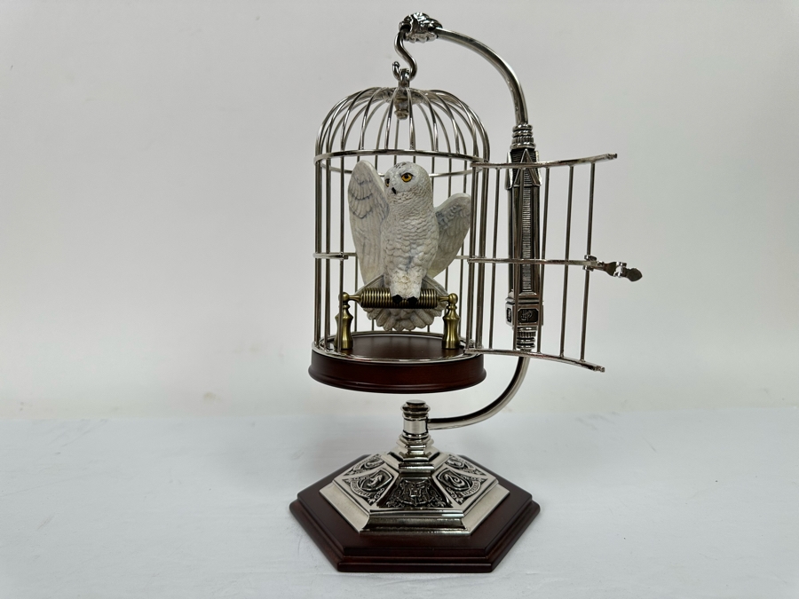 Harry Potter The Noble Collection Miniature Hedwig In Cage Action Figure 5W X 10H [Photo 15]