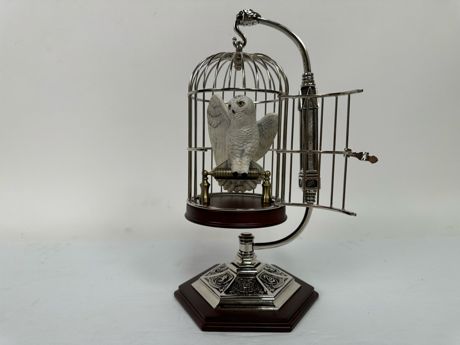 Harry Potter The Noble Collection Miniature Hedwig In Cage Action Figure 5W X 10H [Photo 16]