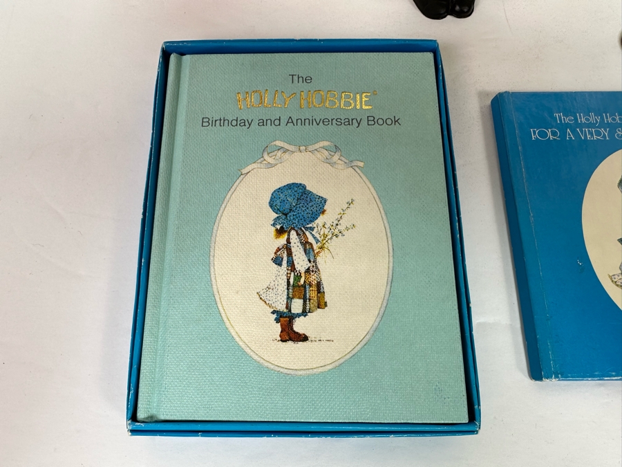 Strawberry Shortcake And Holly Hobbie Dolls & Books [Photo 8]