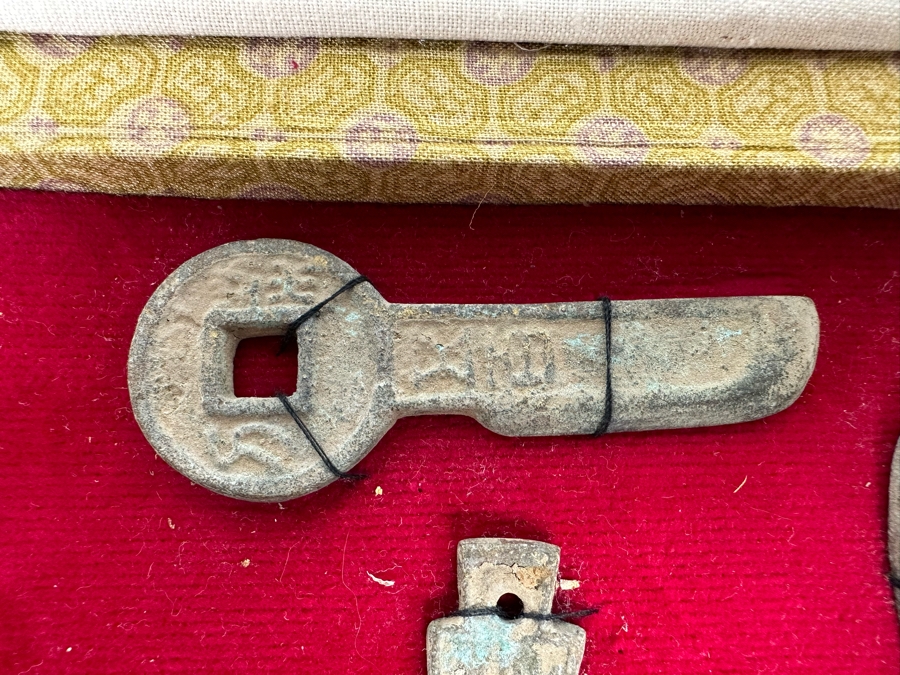 Collection Of Three Ancient Chinese Asian Coins [Photo 4]