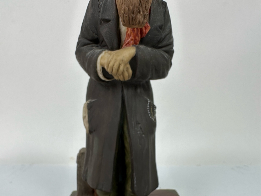 Signed Dickens Series Fagin Fine Porcelain Figurine By Aynsley (John Aynsley) 1977 Signed By Michael Aynsley 5W X 3.5D X 9H [Photo 12]