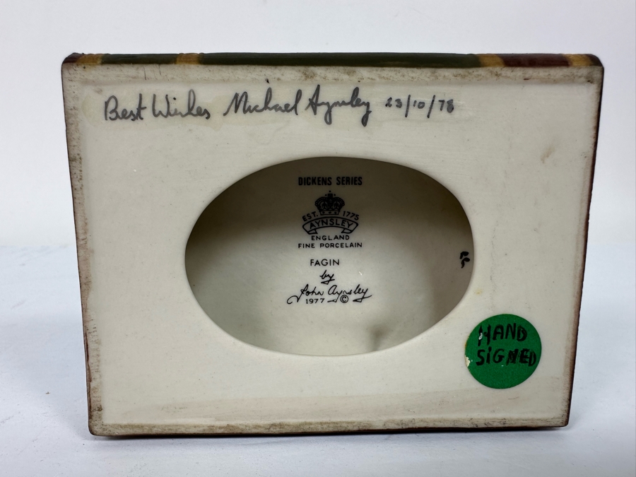 Signed Dickens Series Fagin Fine Porcelain Figurine By Aynsley (John Aynsley) 1977 Signed By Michael Aynsley 5W X 3.5D X 9H [Photo 18]