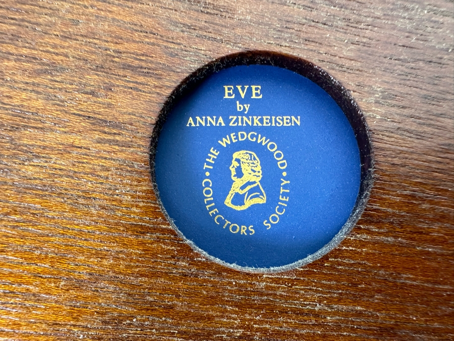 Pair Of Wedgwood Collectible Plates Of Adam & Eve By Anna Zinkeisen Nicely Display In A Wooden Frame From The Wedgwood Collectors Society [Photo 11]