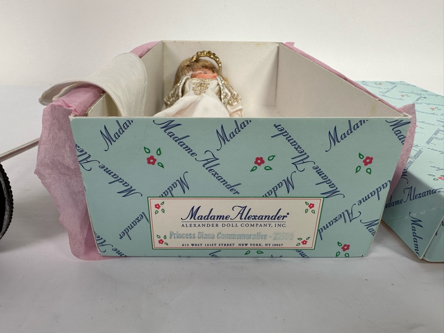 Vintage Madame Alexander Princess Diana Commemorative Doll With Box [Photo 6]