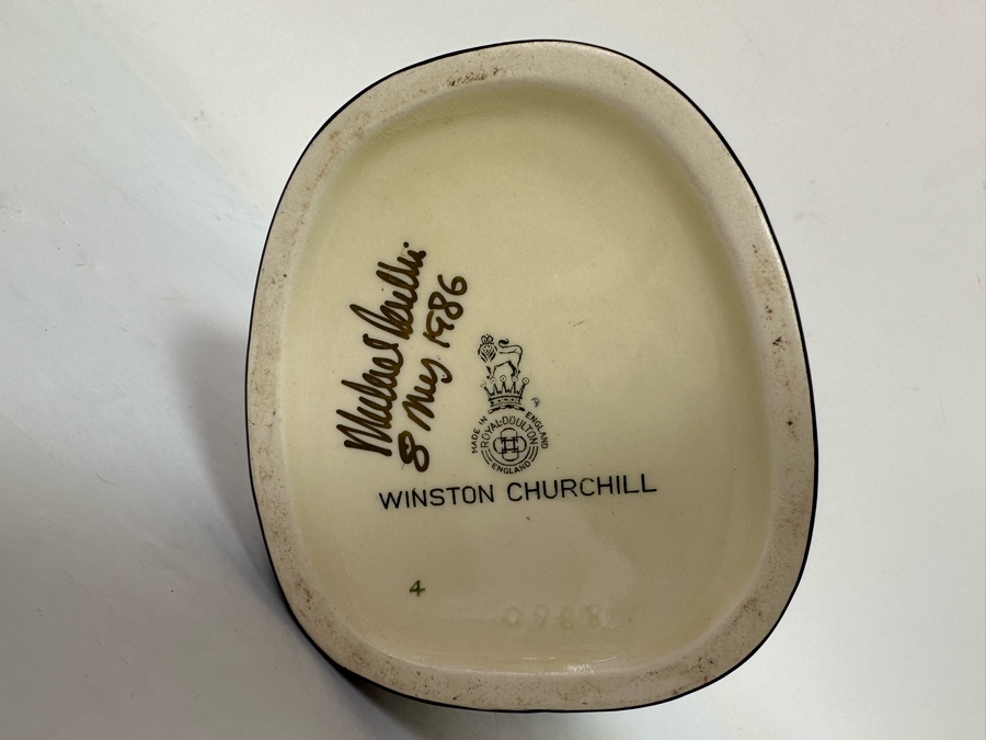Vintage Royal Doulton Winston Churchill Toby Jug Signed By Michael Doulton 9H [Photo 10]