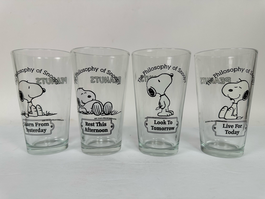 Peanuts Set Of Four Glasses 6H [Photo 1]
