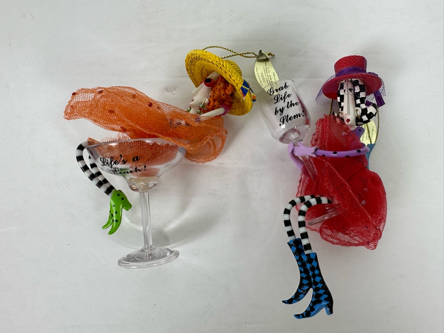 Dolly Mamas Ornaments: Sealed Ornaments Set #1 (It's Happy Hour Somewhere), Sealed Ornaments Set #5 (It's Happy Hour Somewhere) And Dolly Mamas Loose Five Ornaments [Photo 13]