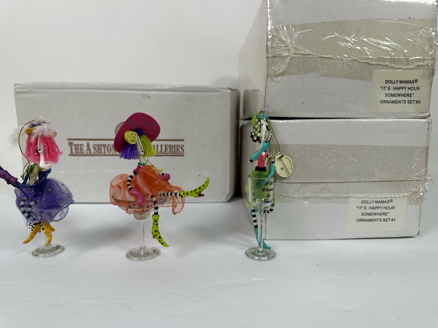 Dolly Mamas Ornaments: Sealed Ornaments Set #1 (It's Happy Hour Somewhere), Sealed Ornaments Set #5 (It's Happy Hour Somewhere) And Dolly Mamas Loose Five Ornaments [Photo 2]