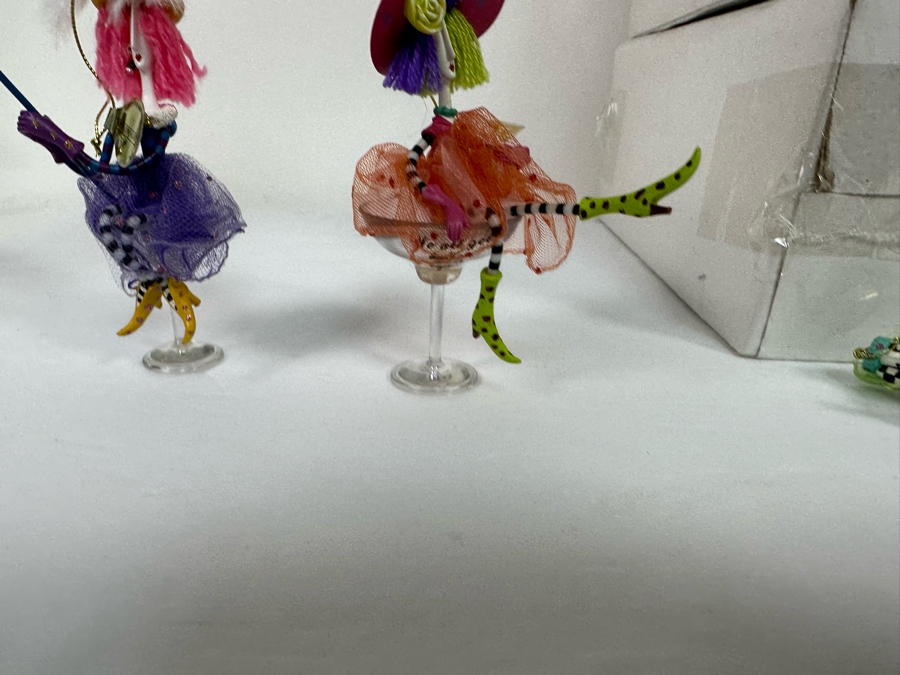 Dolly Mamas Ornaments: Sealed Ornaments Set #1 (It's Happy Hour Somewhere), Sealed Ornaments Set #5 (It's Happy Hour Somewhere) And Dolly Mamas Loose Five Ornaments [Photo 12]