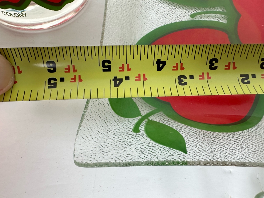 Vintage Colony Apple Pair Of Glasses, Ice Bucket And Pair Of Glass Trays [Photo 10]